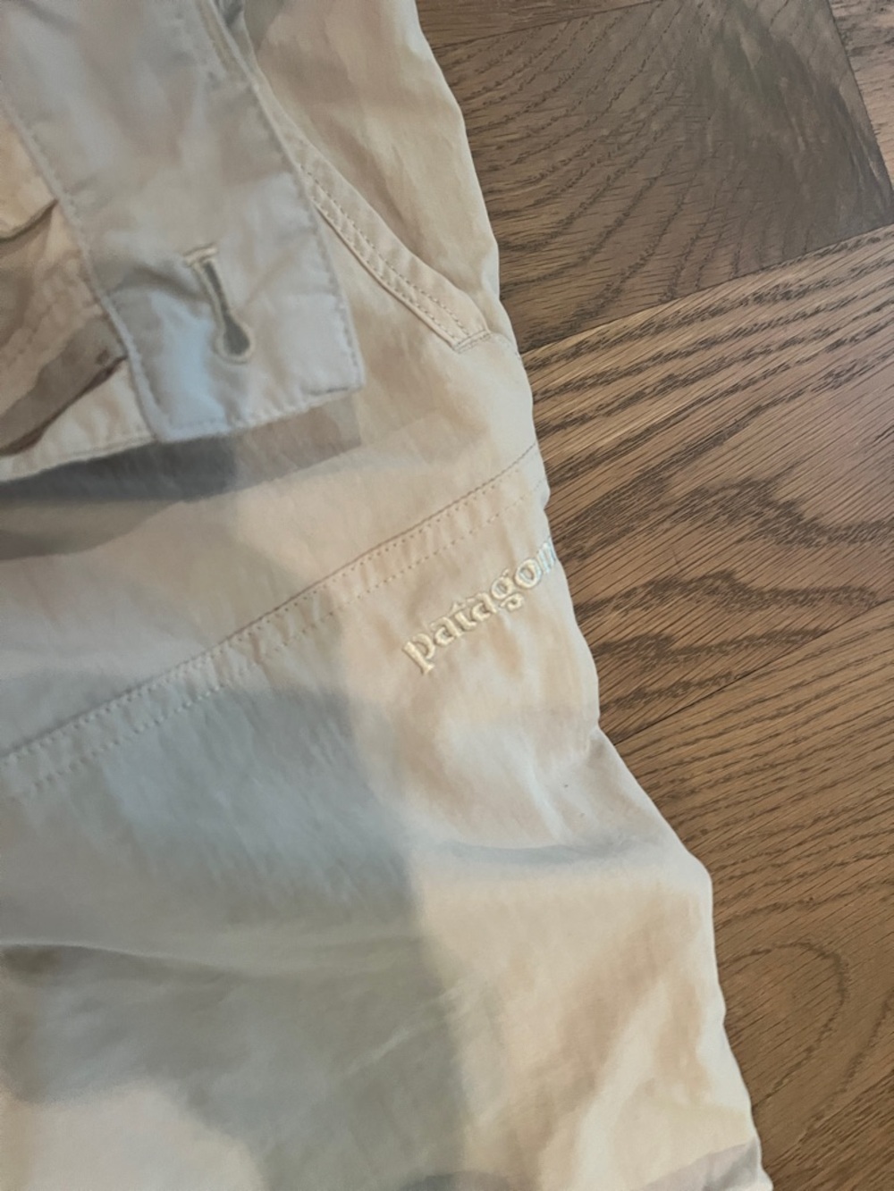 Patagonia Men's Light Beige Cargo Pants - Picture 5 of 5